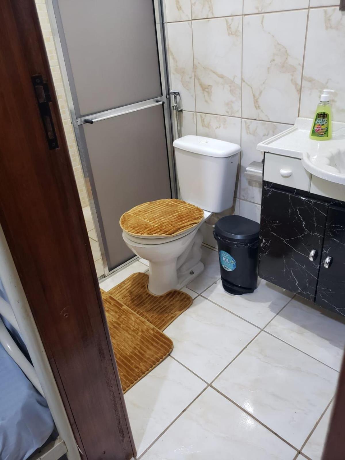 瓜拉廷格塔Chacara Charmosa Com Piscina, Campo De Futebol别墅 外观 照片