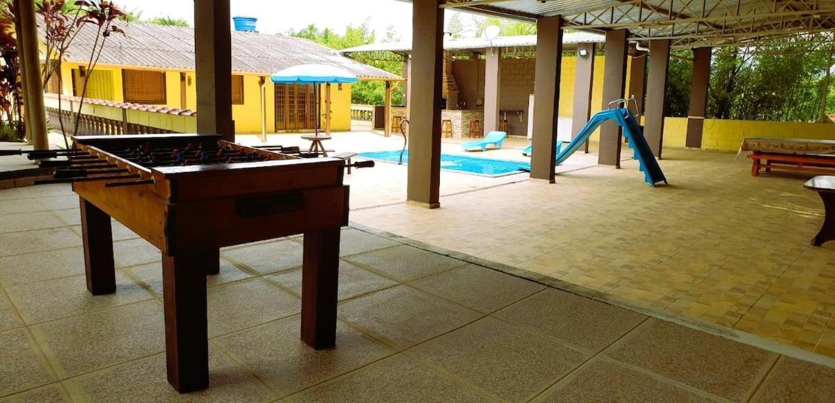 瓜拉廷格塔Chacara Charmosa Com Piscina, Campo De Futebol别墅 外观 照片