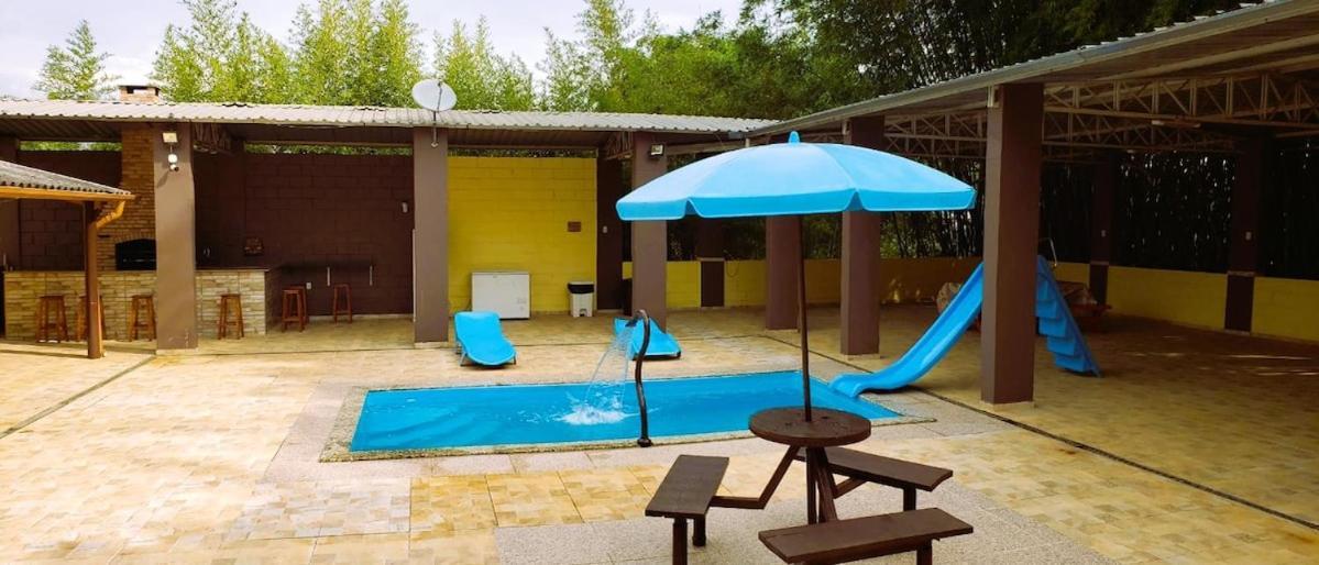 瓜拉廷格塔Chacara Charmosa Com Piscina, Campo De Futebol别墅 外观 照片